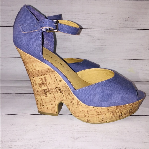 Lauren Conrad Madison Periwinkle wedge sandals - Picture 7 of 12